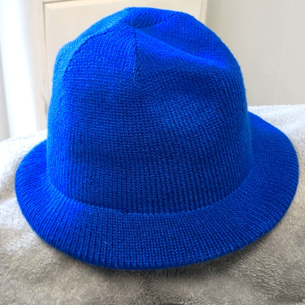 Vintage acrylic bucket hat Made in Usa
